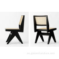 Silla de comedor de madera Pierre Jeanneret